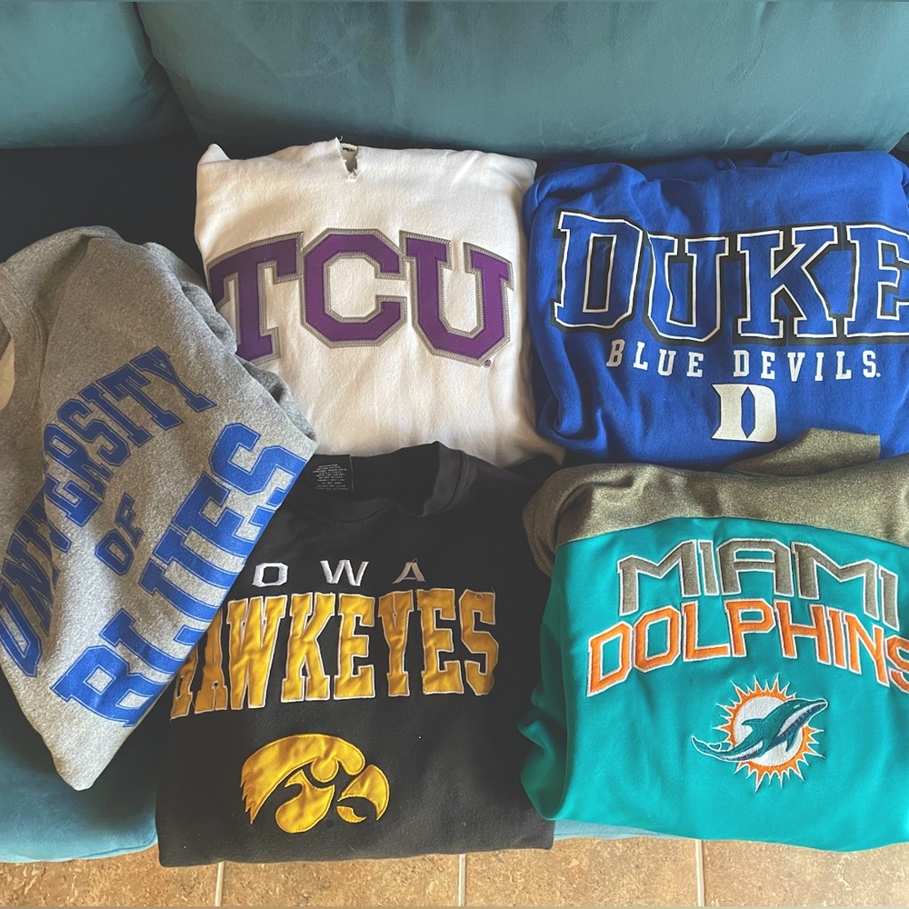 3 Sweatshirts
